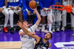 一战刷新三大纪录，状元弗拉格稳坐年度最佳新秀宝座