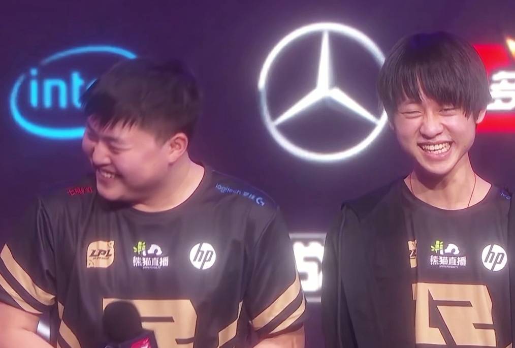 UZI爆料小明的RNG合同很夸张，一辈子打不了比赛，自己签的字